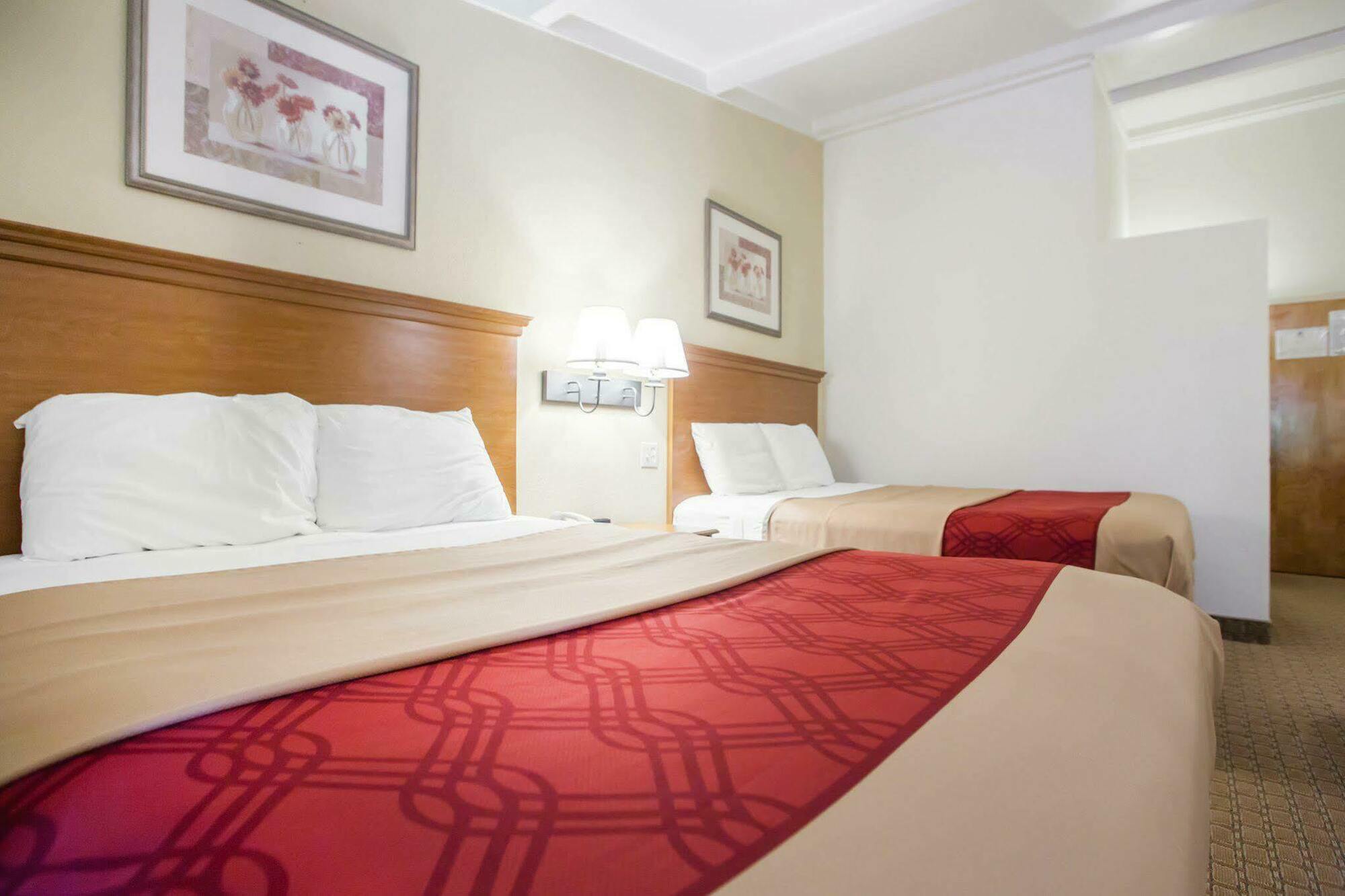 Mho Hotel 보든타운 외부 사진